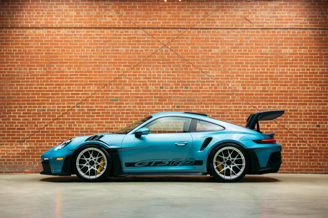 2024 Porsche 992 GT3 RS - Image 21 of 31