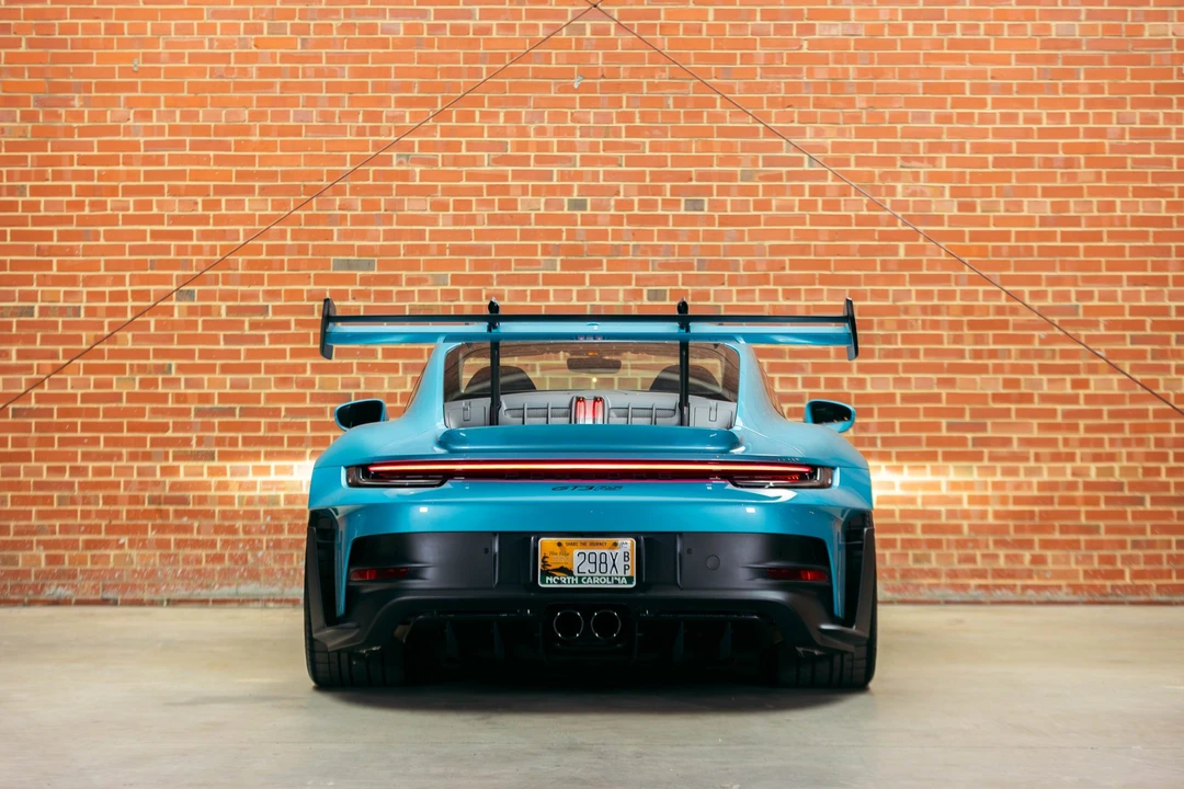 2024 Porsche 992 GT3 RS - Image 17 of 31