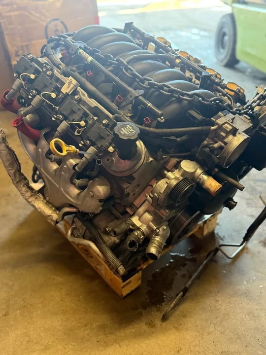 2003 Parts & Memorabilia Engines - Image 3 of 7
