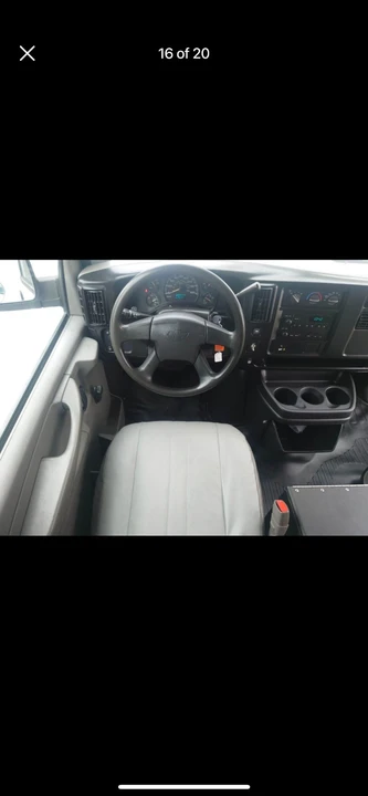 2005 Chevrolet Express - Image 5 of 7