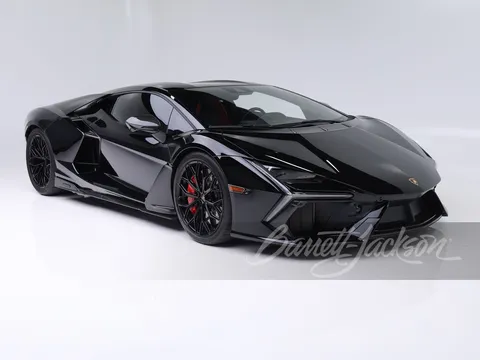 2024 Lamborghini Revuelto