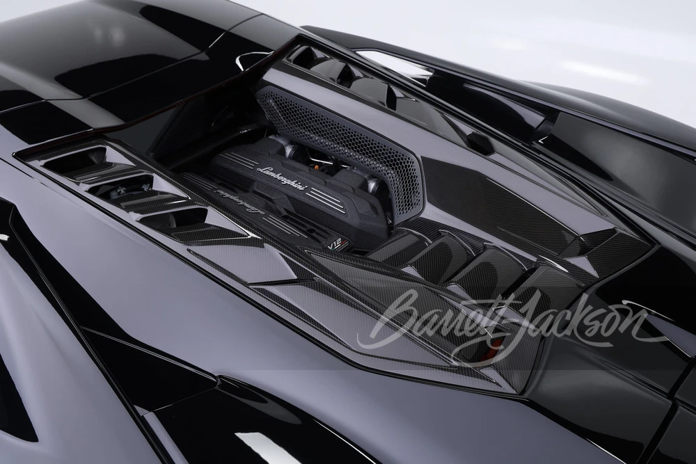 2024 Lamborghini Revuelto - Image 7 of 31