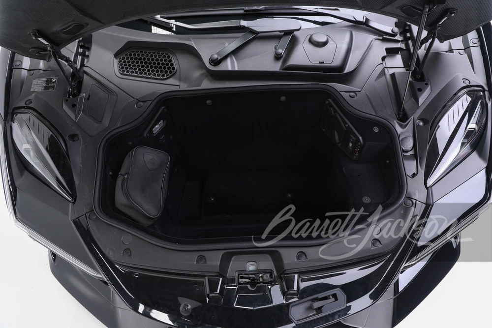 2024 Lamborghini Revuelto - Image 28 of 31