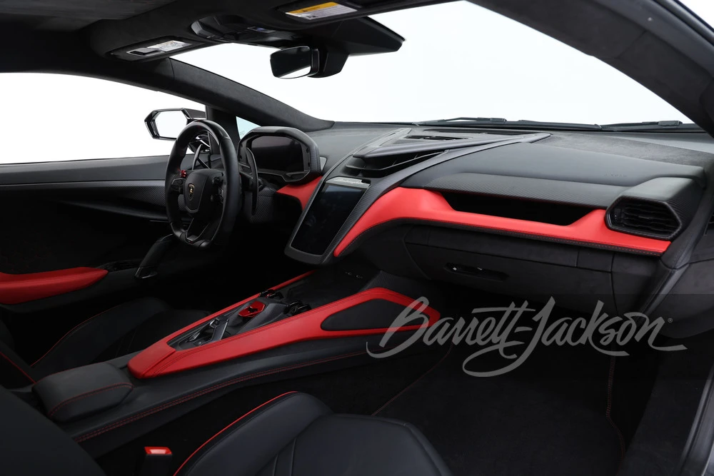 2024 Lamborghini Revuelto - Image 18 of 31
