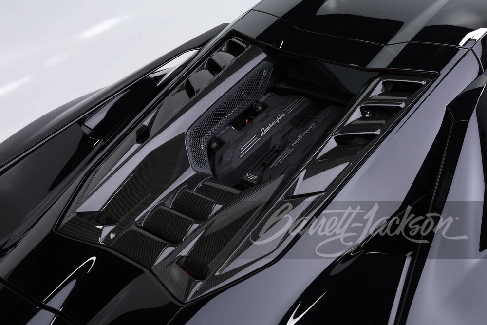 2024 Lamborghini Revuelto - Image 8 of 31