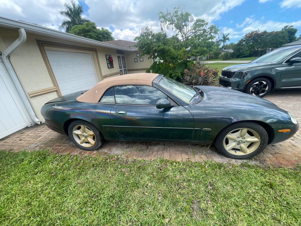 1997 Jaguar X100 XK8 - Image 3 of 12