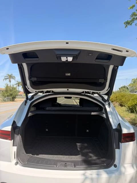 2019 Jaguar E-Pace - Image 10 of 11