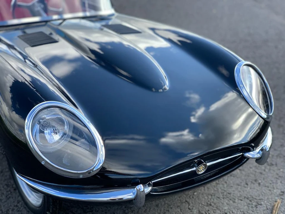 Jaguar Replica - Image 3 of 26
