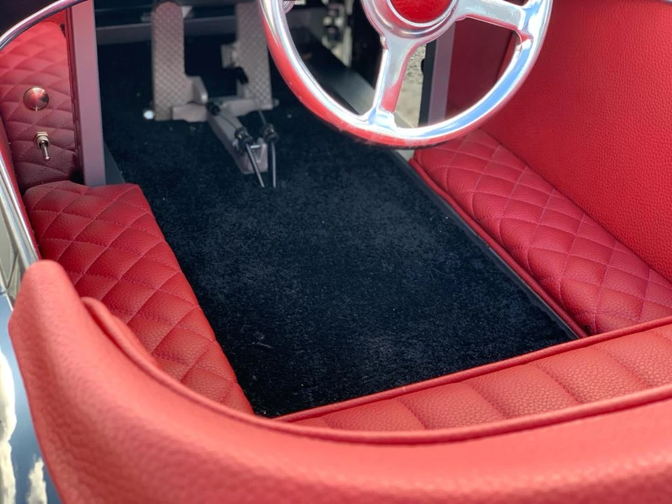 Jaguar Replica - Image 16 of 26