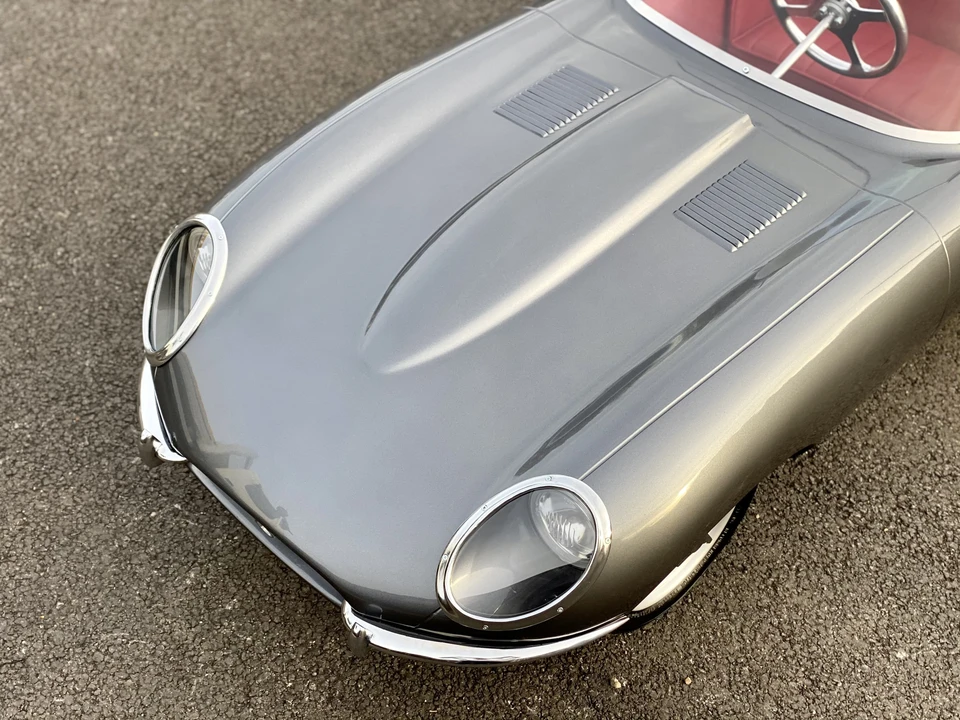 Jaguar Replica - Image 5 of 30