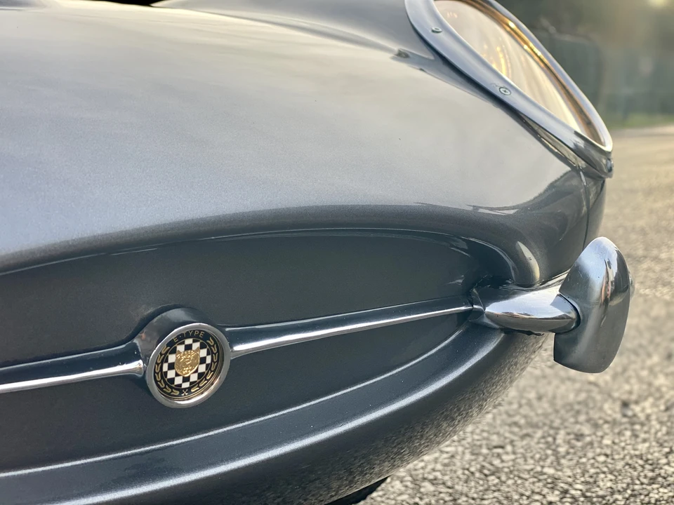 Jaguar Replica - Image 8 of 30