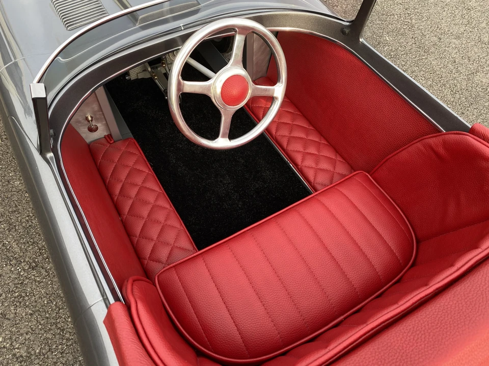 Jaguar Replica - Image 12 of 30