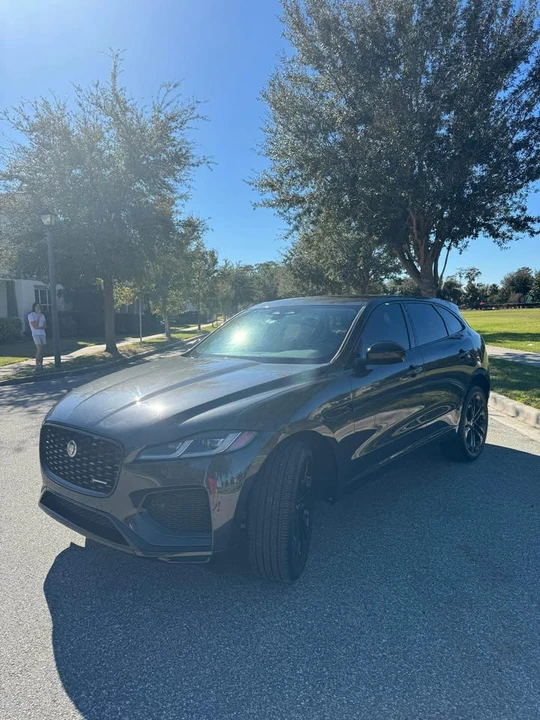2024 Jaguar F-Pace - Image 4 of 8