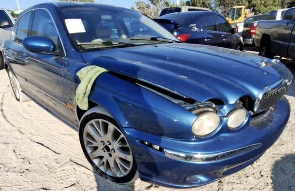 2002 Jaguar X-Type - Image 8 of 10