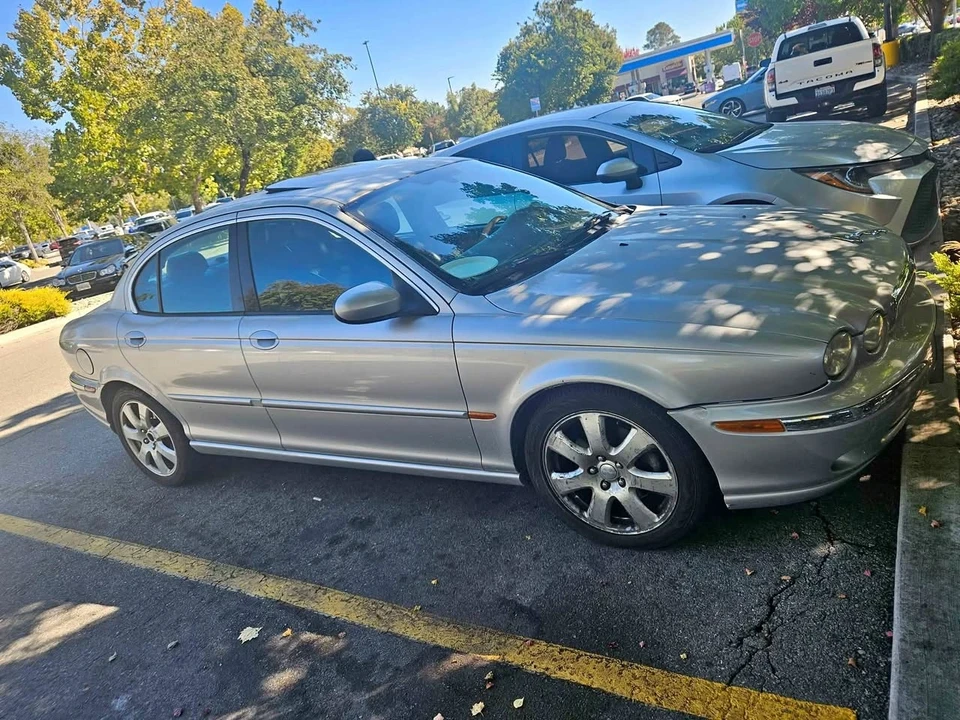 2004 Jaguar X-Type - Image 1 of 6
