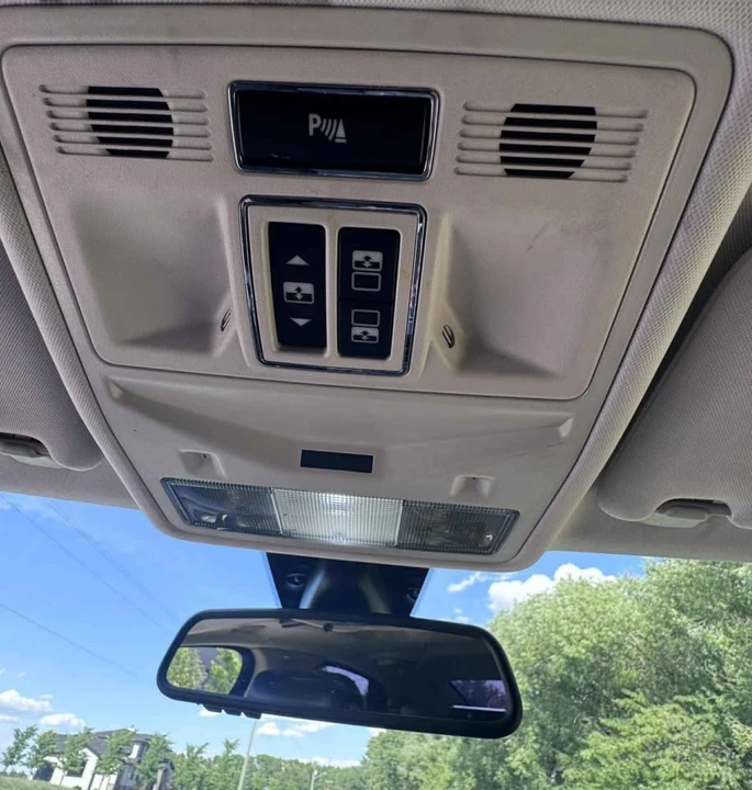 2011 Jaguar X351 XJ - Image 7 of 10