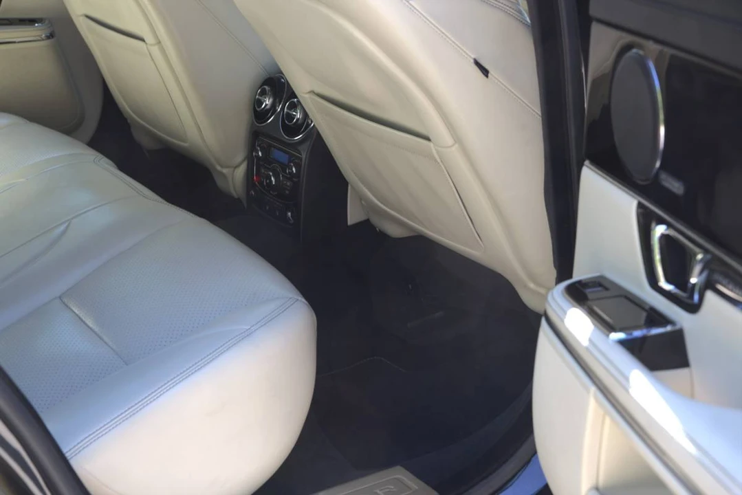 2015 Jaguar X351 XJ - Image 12 of 19