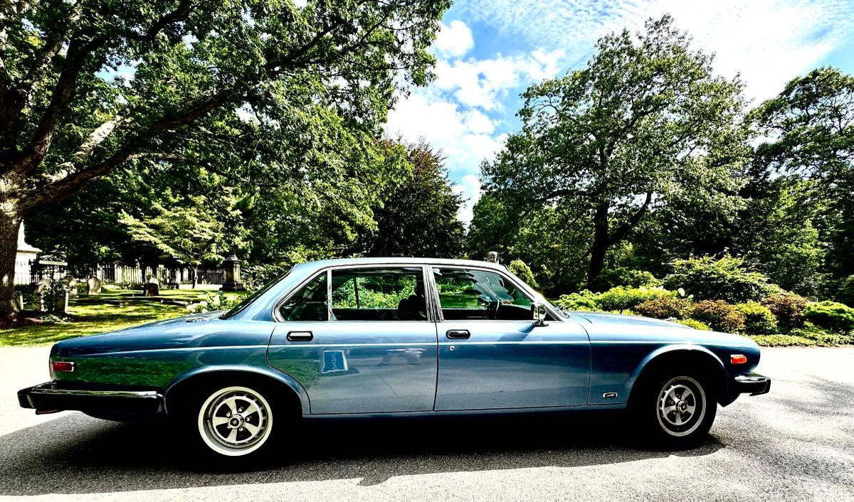 1987 Jaguar XJ Series 3 - Image 5 of 10