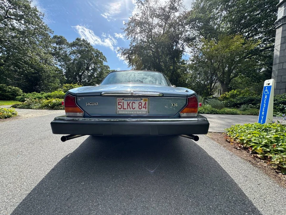 1987 Jaguar XJ Series 3 - Image 6 of 10