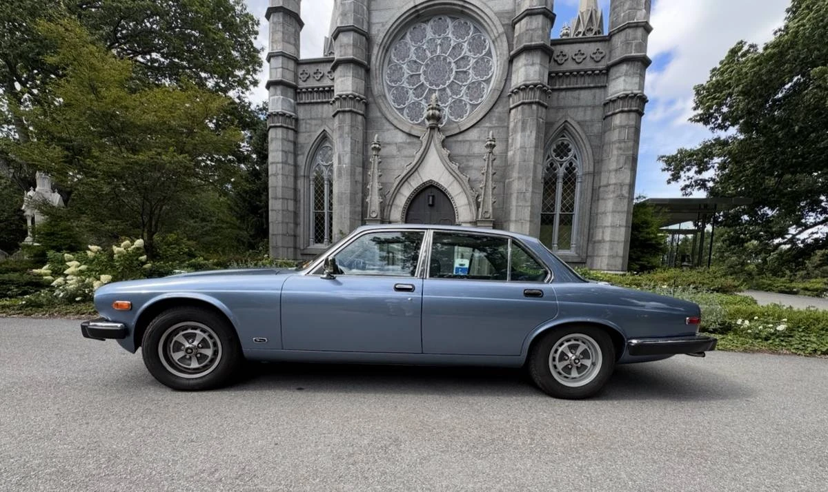 1987 Jaguar XJ Series 3 - Image 2 of 9