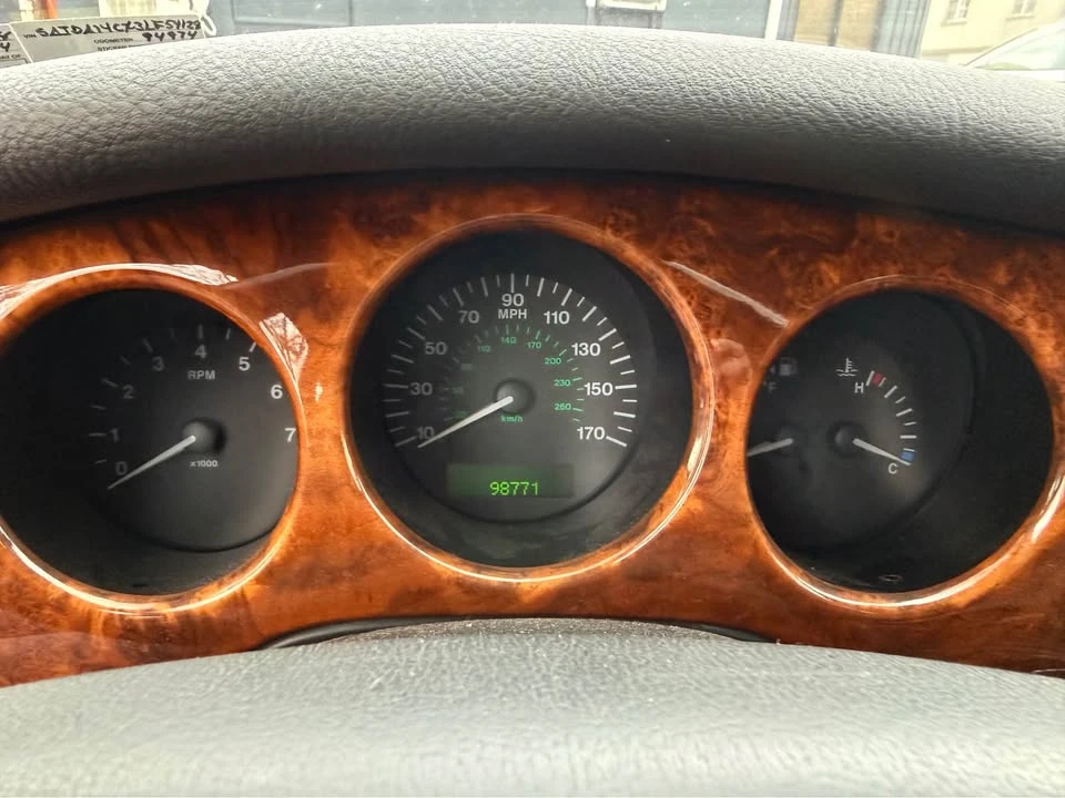 2003 Jaguar X308 XJ - Image 2 of 9