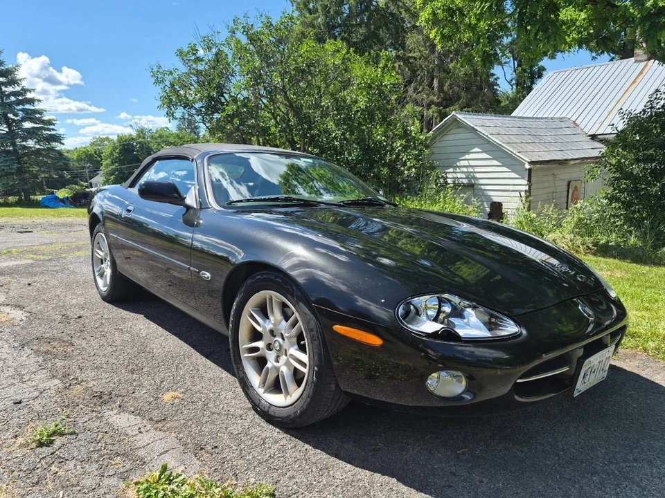 2001 Jaguar X100 XK8 - Image 2 of 11