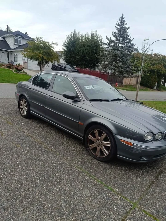 Jaguar X-Type - Image 2 of 8