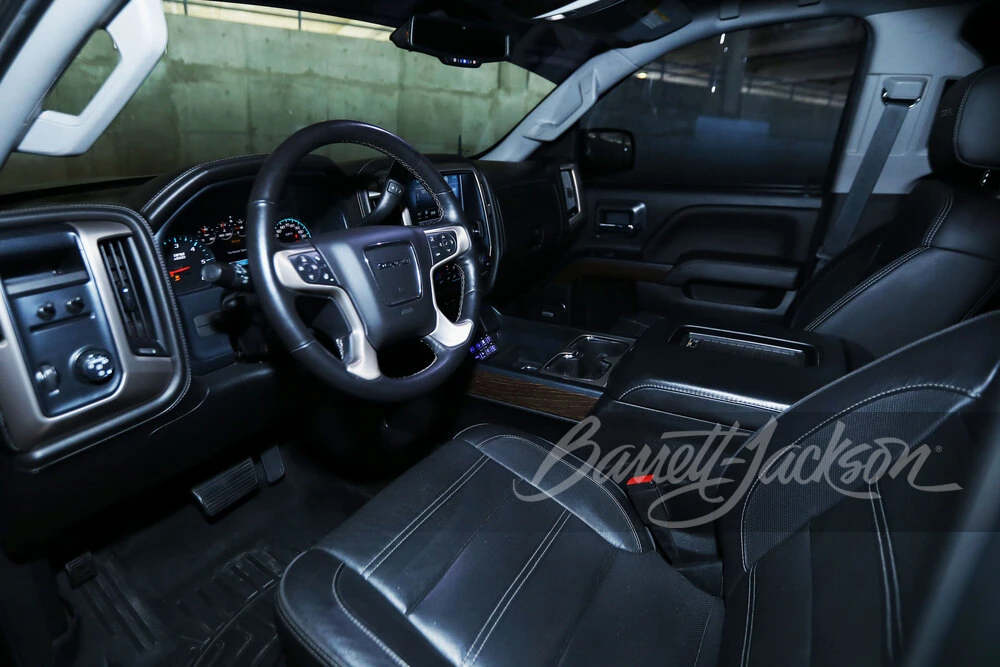 2018 GMC Sierra 4th Gen - Image 4 of 31