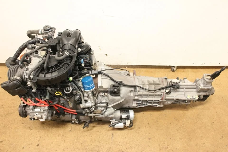 2004 Parts & Memorabilia Engines - Image 2 of 9