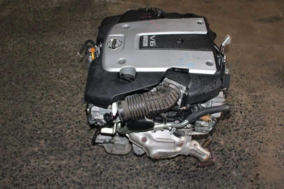 Parts & Memorabilia Engines - Image 3 of 7