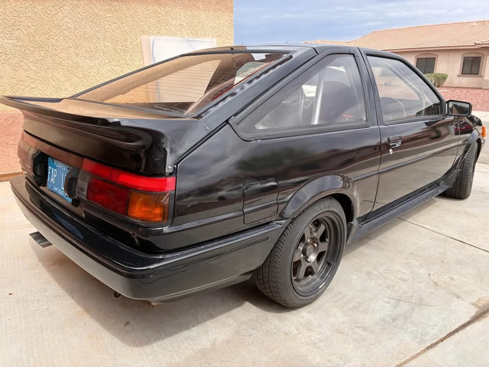 1984 Toyota Corolla AE86 - Image 2 of 10