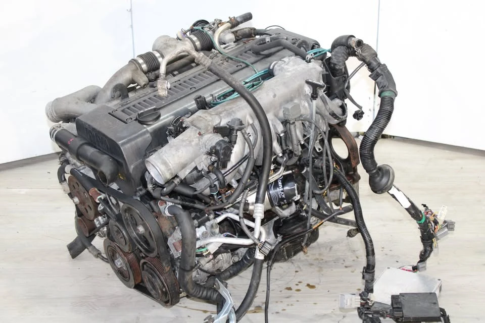 1987 Parts & Memorabilia Engines - Image 2 of 4