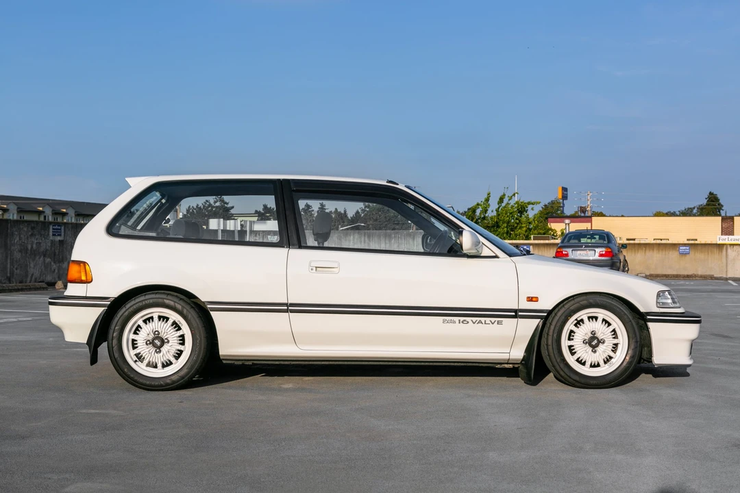1988 Honda Civic 4th Gen - Image 7 of 31