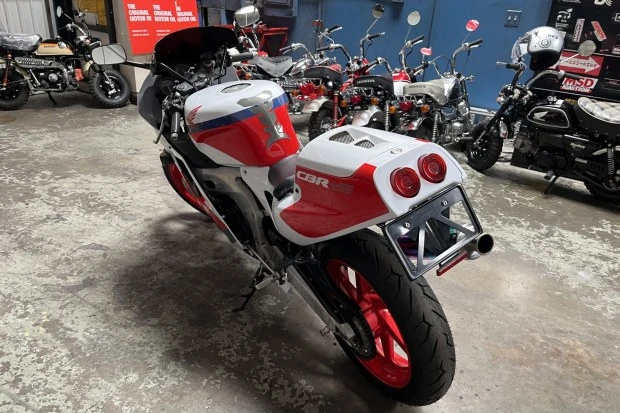 1990 Honda CBR - Image 2 of 6