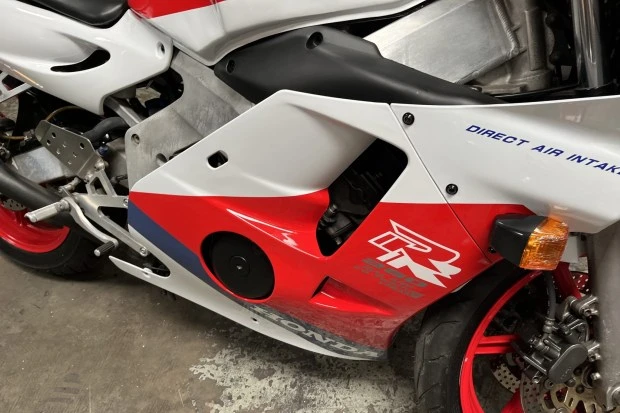 1990 Honda CBR - Image 5 of 6