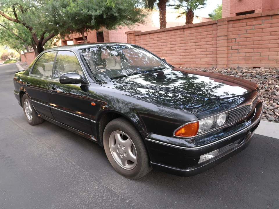 1991 Mitsubishi Diamante 1st Gen - Image 9 of 31