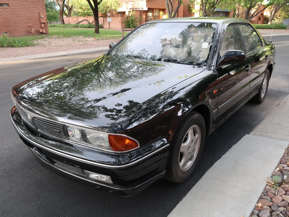 1991 Mitsubishi Diamante 1st Gen - Image 2 of 31