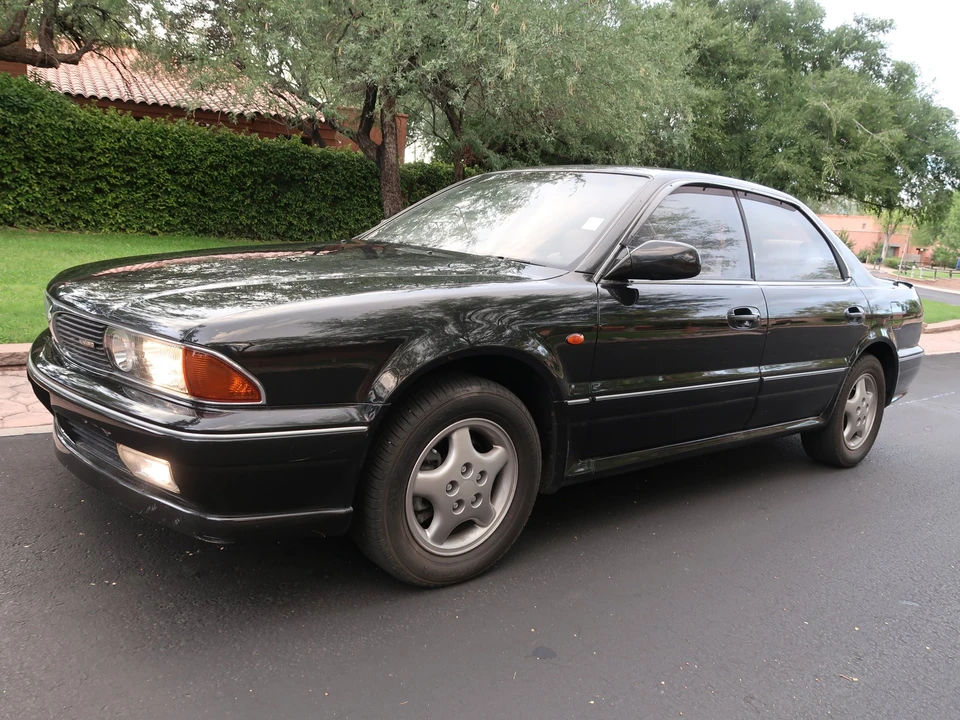1991 Mitsubishi Diamante 1st Gen - Image 17 of 31