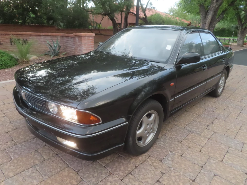 1991 Mitsubishi Diamante 1st Gen - Image 18 of 31