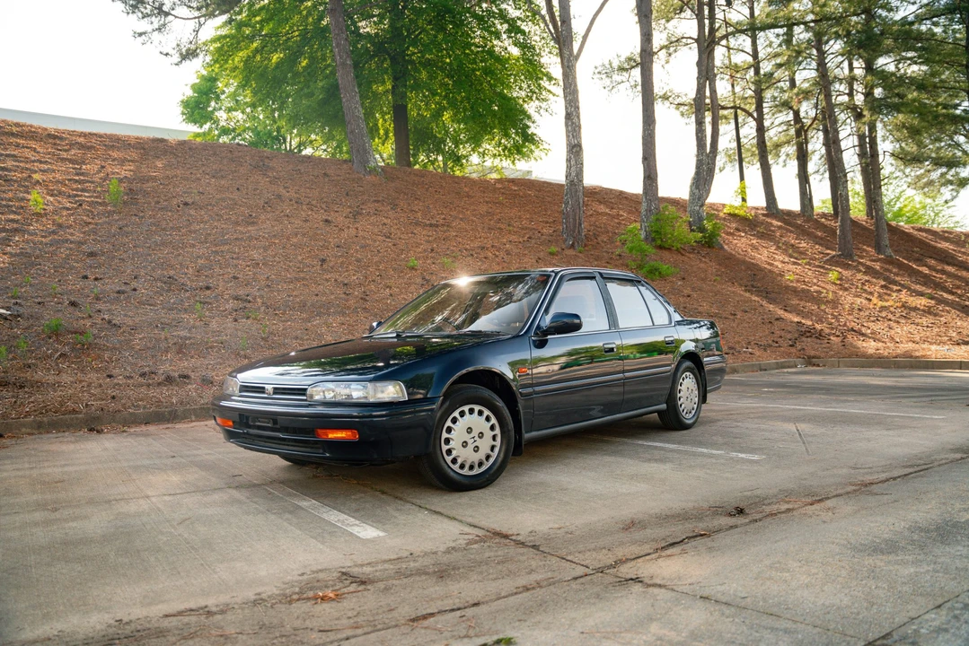 1992 Honda Accord 4th Gen - Image 2 of 31