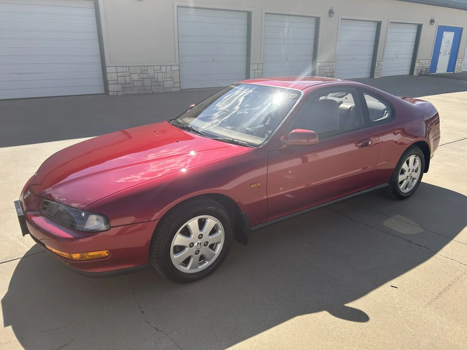 1992 Honda Prelude 4th Gen - Image 2 of 31