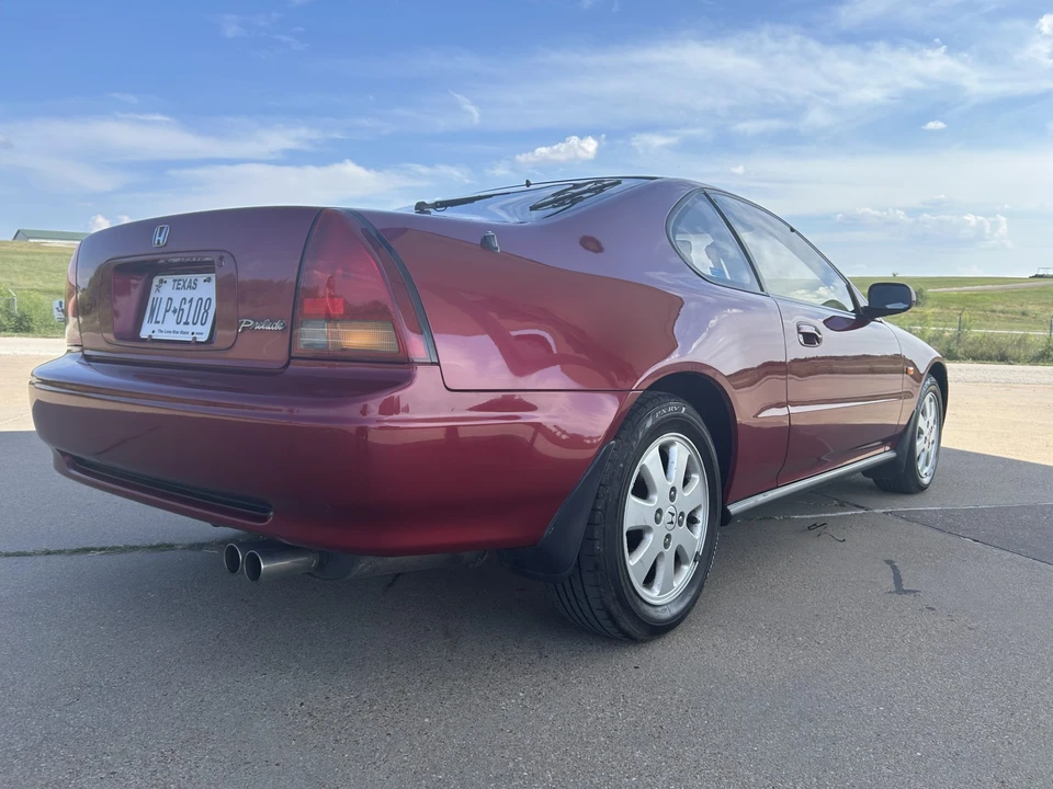1992 Honda Prelude 4th Gen - Image 19 of 31