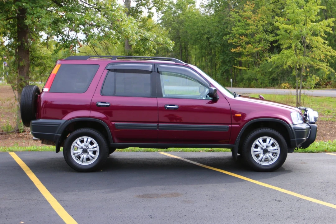 1996 Honda CR-V 1st Gen - Image 25 of 31