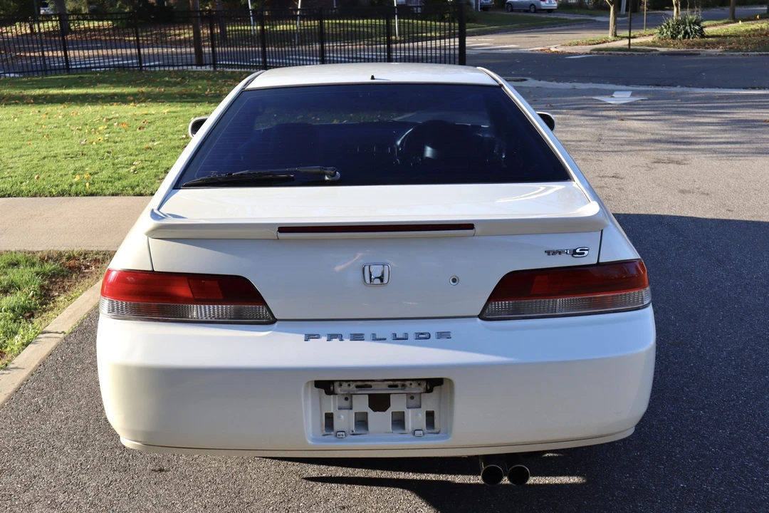 1996 Honda Prelude 4th Gen - Image 13 of 31