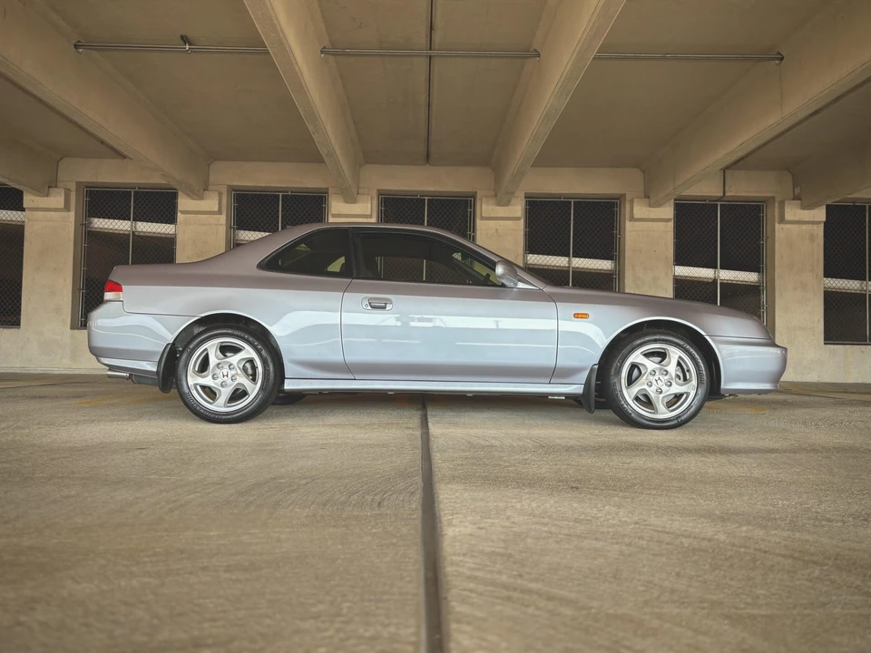 1997 Honda Prelude 5th Gen - Image 12 of 31