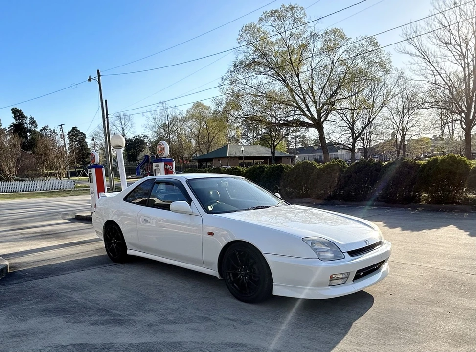 1997 Honda Prelude 5th Gen - Image 2 of 31