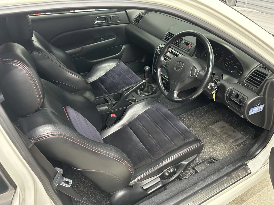 1997 Honda Prelude 5th Gen - Image 26 of 31