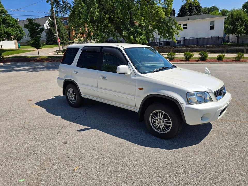 1999 Honda CR-V 1st Gen - Image 25 of 31