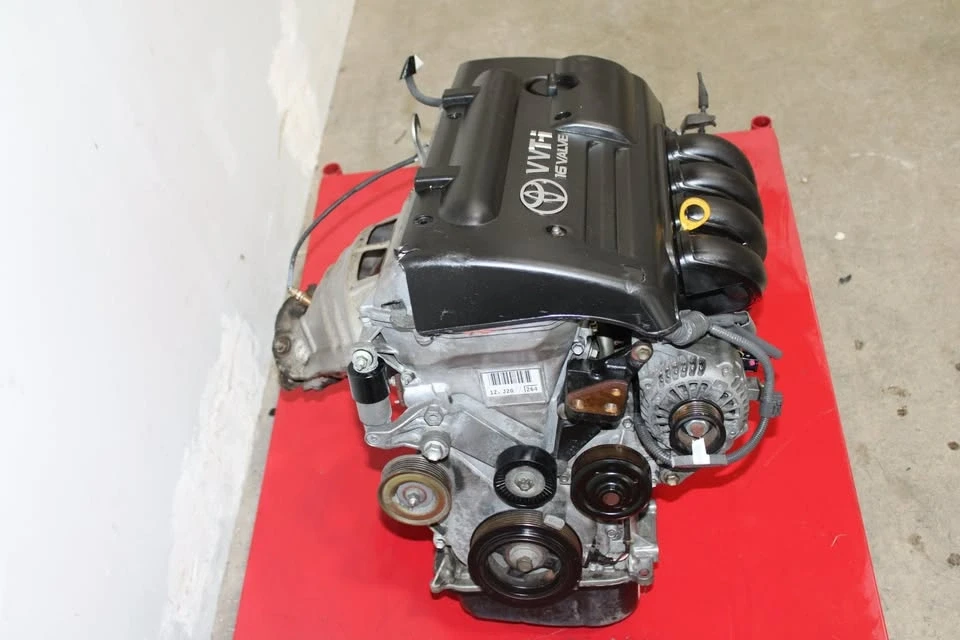 2000 Parts & Memorabilia Engines - Image 4 of 8
