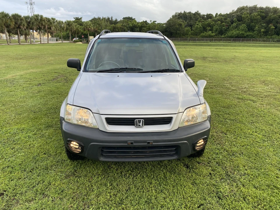 2000 Honda CR-V 1st Gen - Image 10 of 31